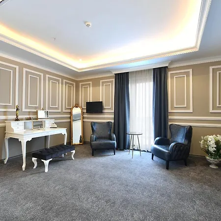 D'lux Boutique Hotell